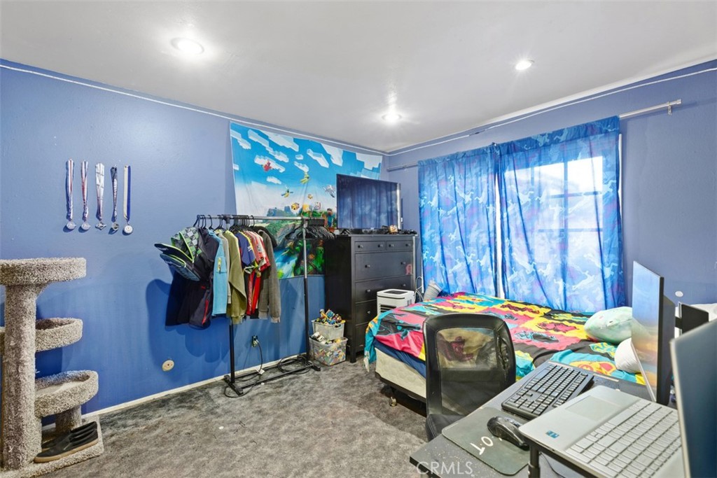 26766 La Sierra Drive