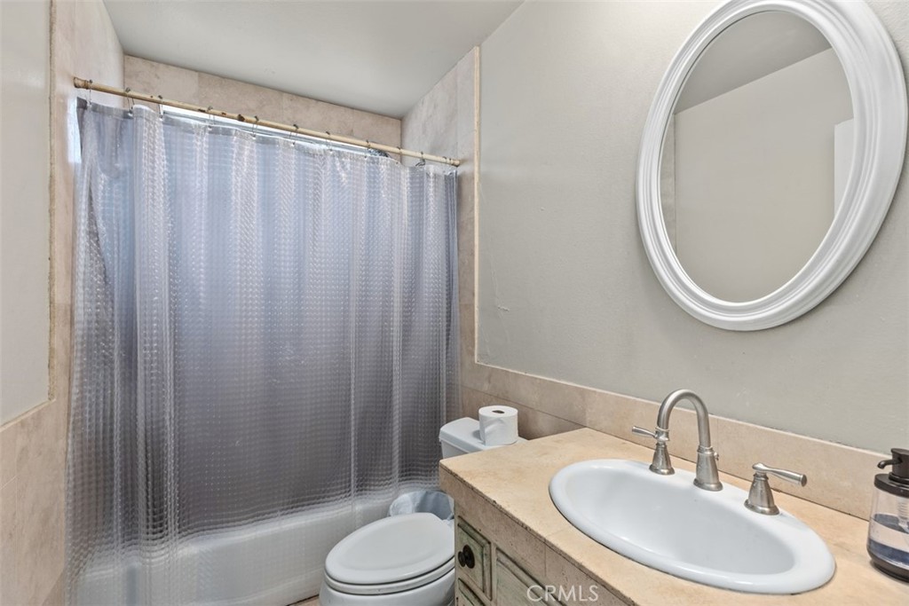 26766 La Sierra Drive