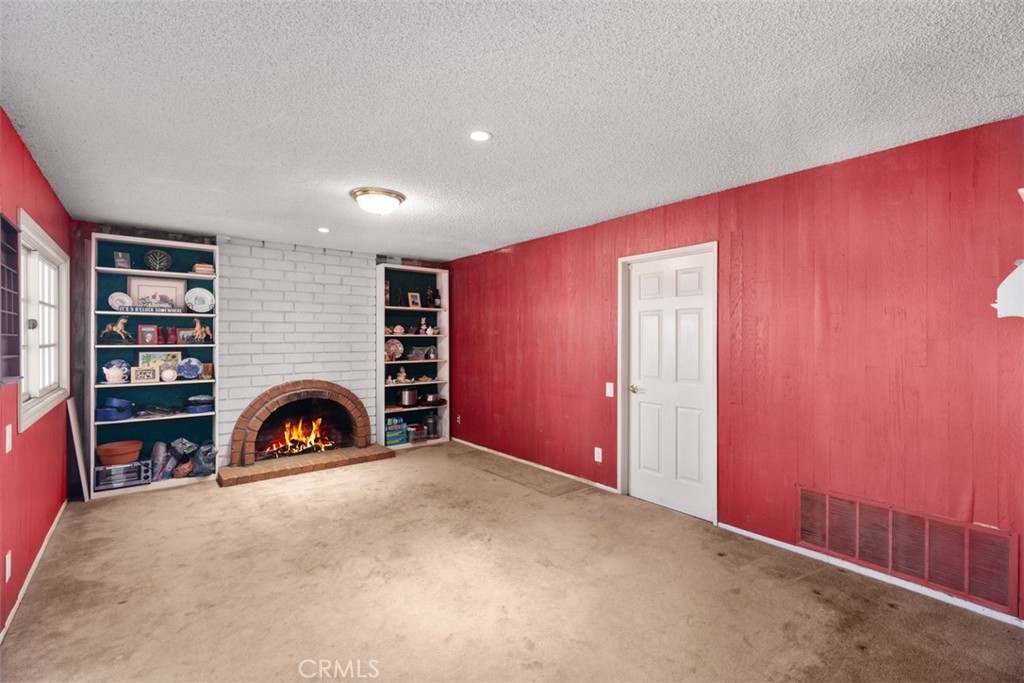 26766 La Sierra Drive