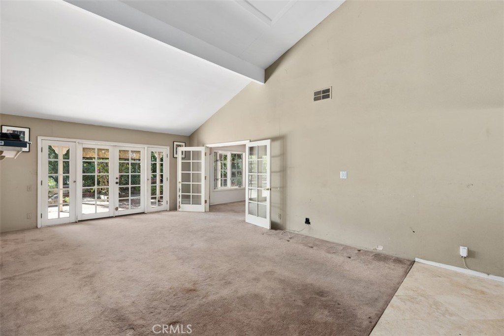 26766 La Sierra Drive