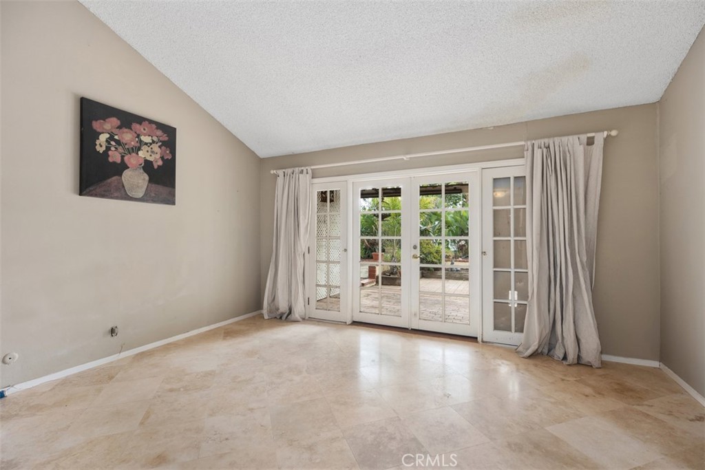 26766 La Sierra Drive