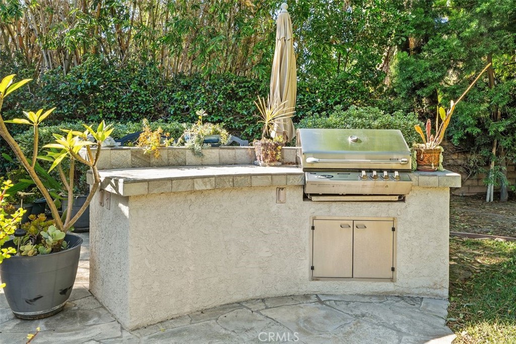 18112 Catherine Circle