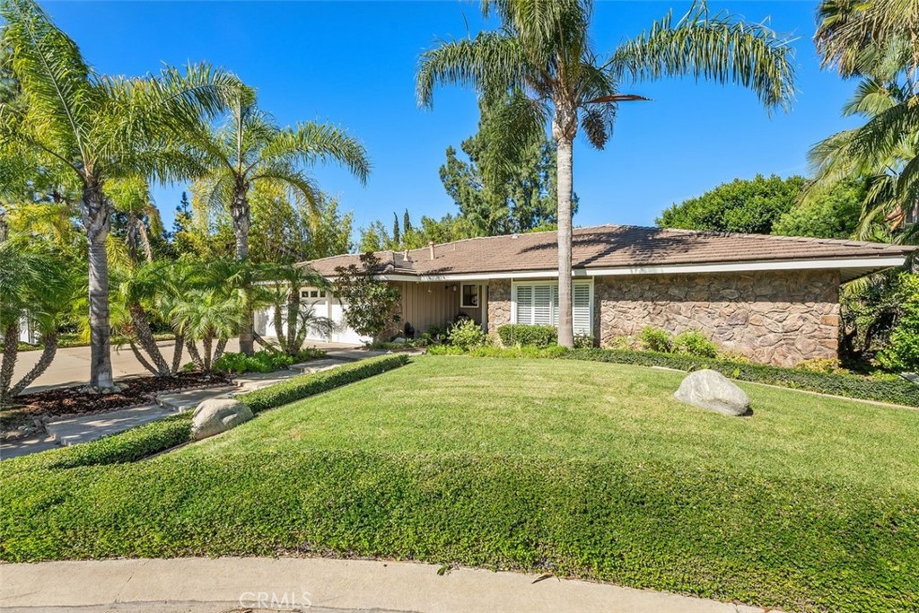 18112 Catherine Circle