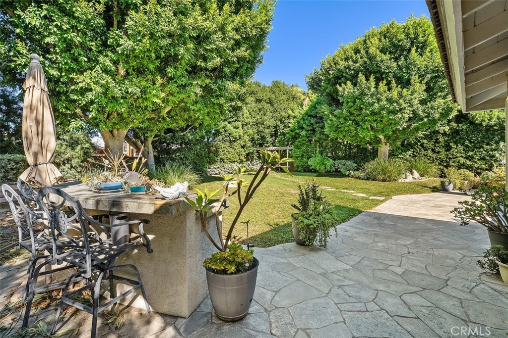 18112 Catherine Circle