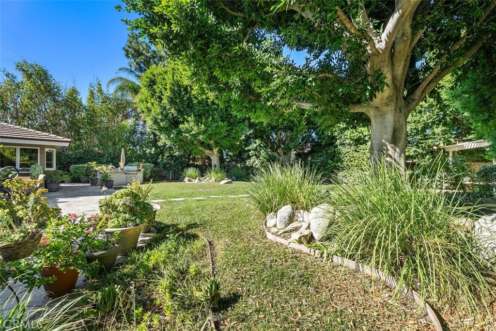 18112 Catherine Circle