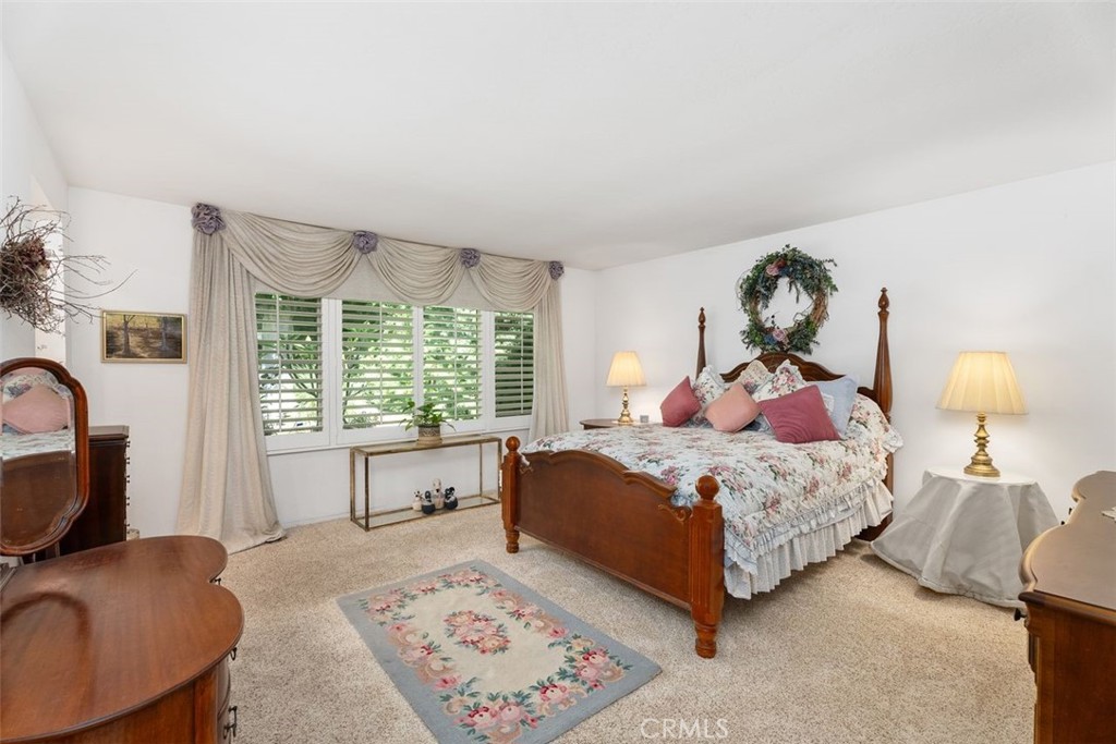 18112 Catherine Circle