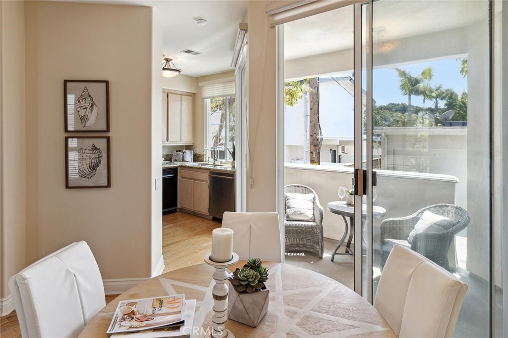 2101 E 15th Street 7