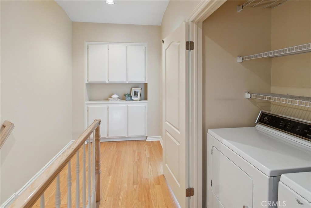 2101 E 15th Street 7