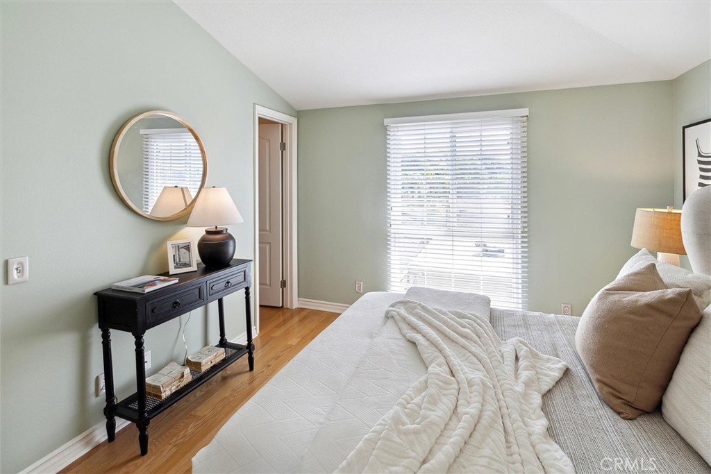 2101 E 15th Street 7