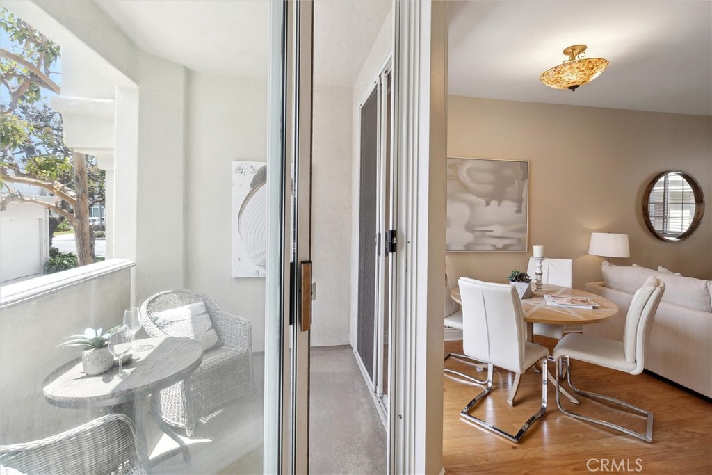 2101 E 15th Street 7