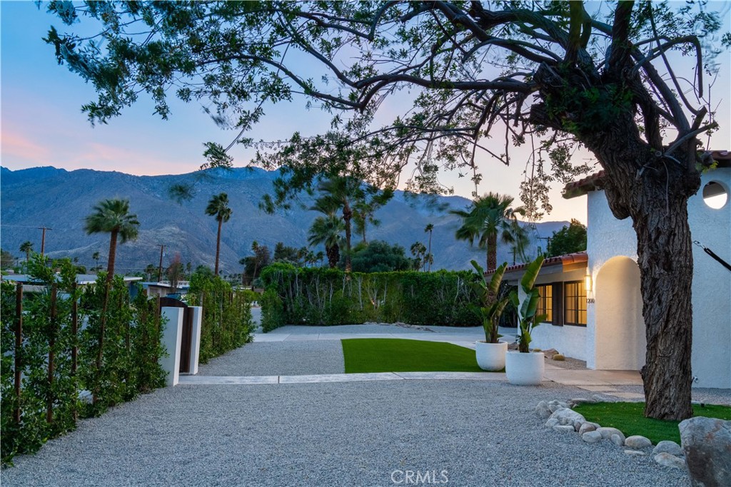 1200 Pasatiempo Road