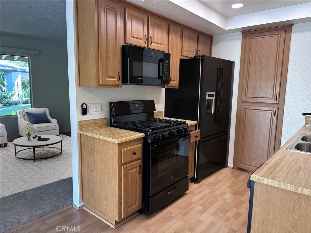 6548 Woodburn Lane 13