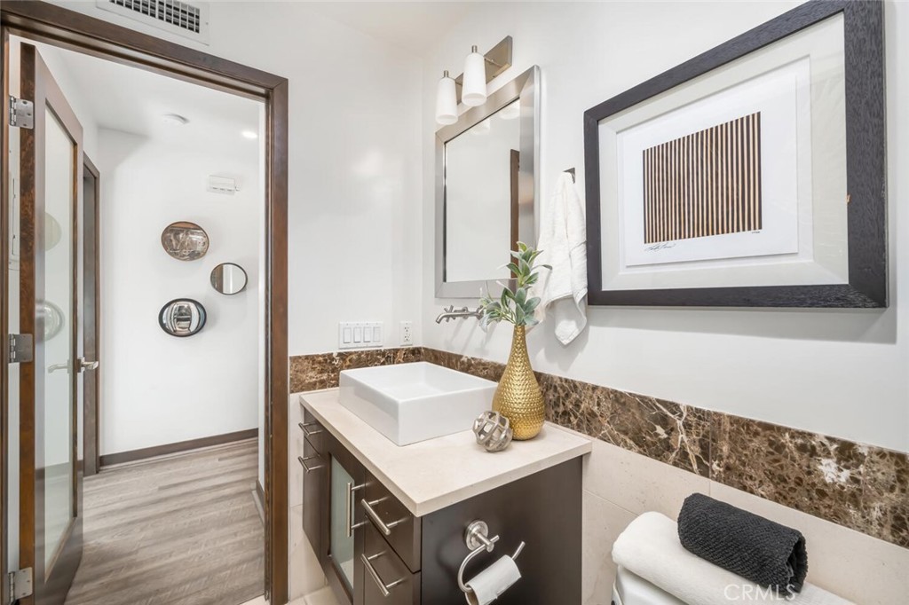 19401 Sunray Lane 204