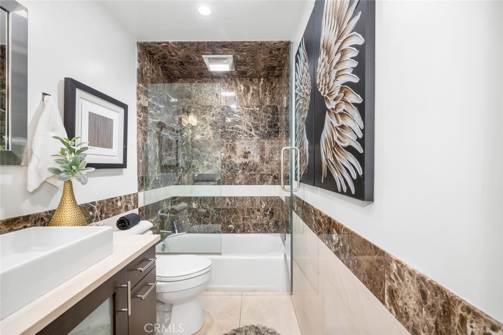 19401 Sunray Lane 204