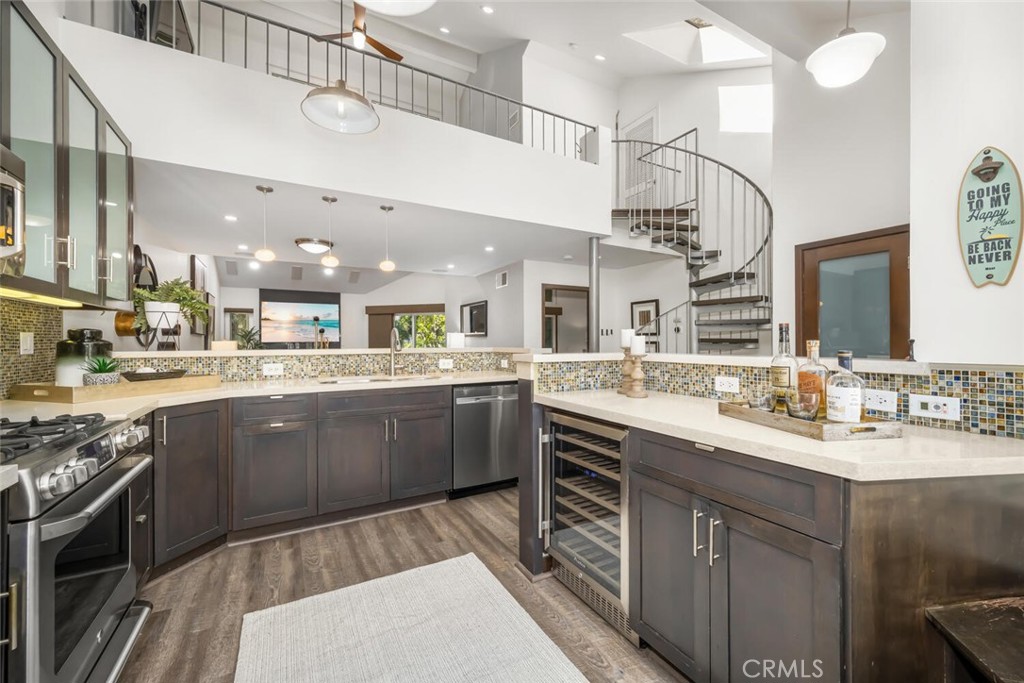 19401 Sunray Lane 204