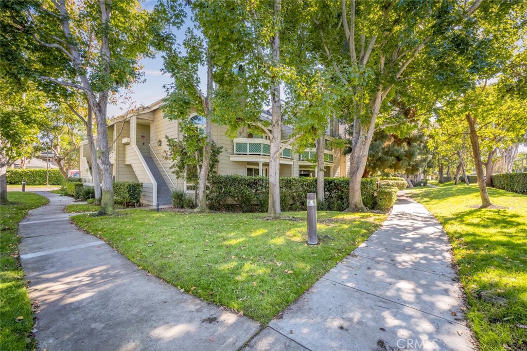 19401 Sunray Lane 204