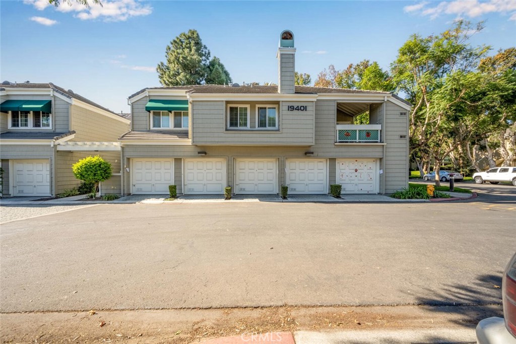 19401 Sunray Lane 204