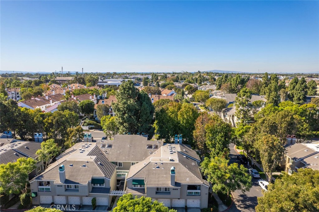 19401 Sunray Lane 204