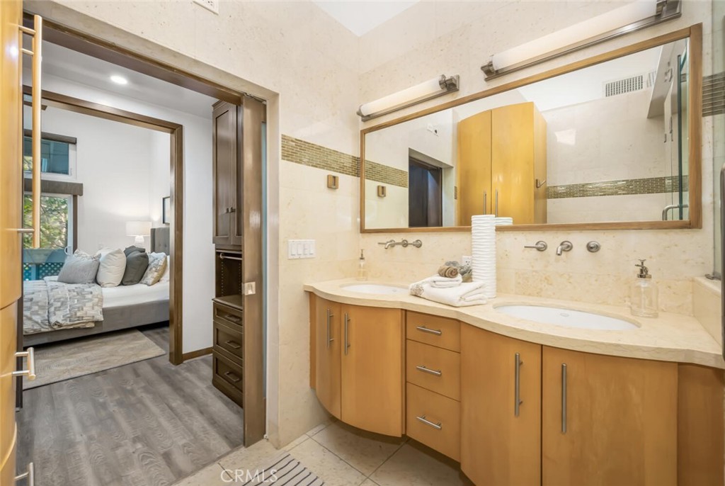 19401 Sunray Lane 204