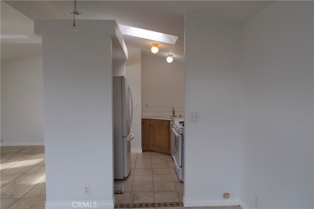 13181 Lampson Ave 222