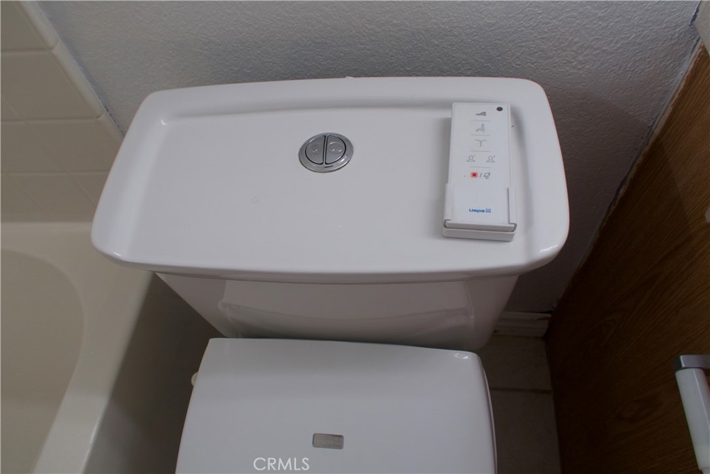 13181 Lampson Ave 222