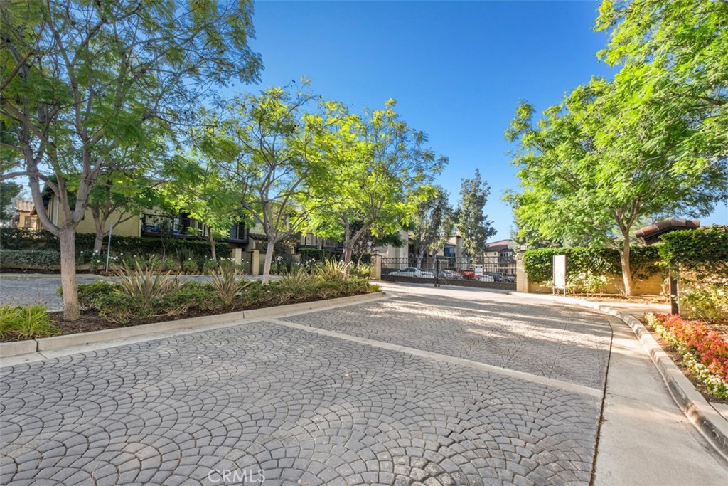 25641 Indian Hill Lane D