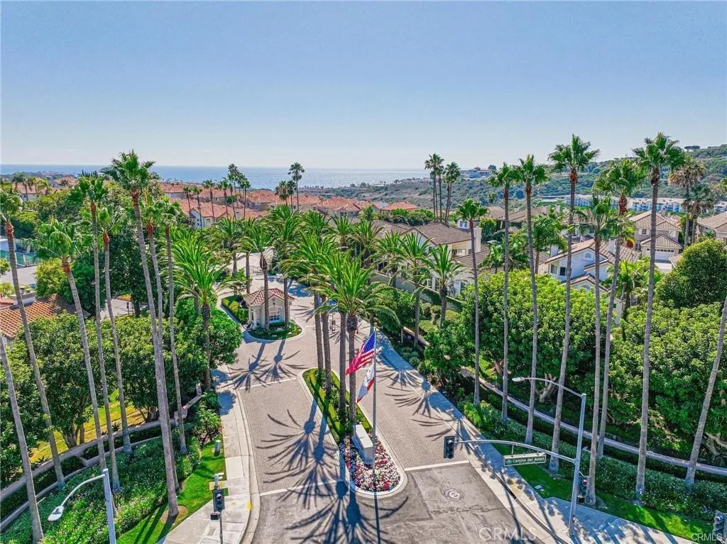 44 Corniche Drive # A