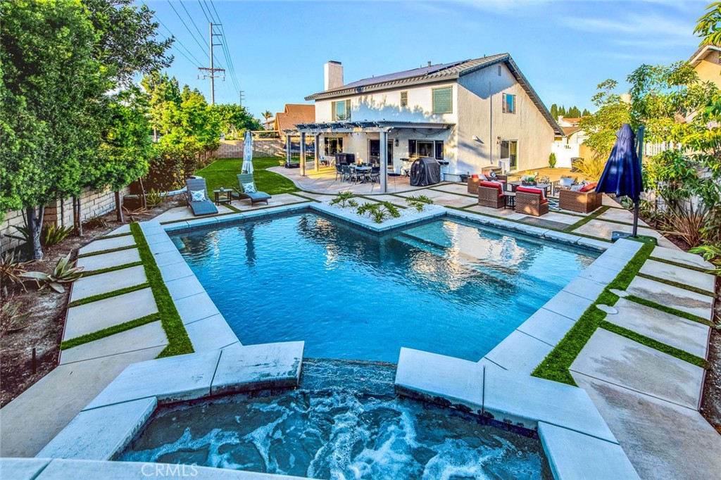 18465 Mount Kristina Street