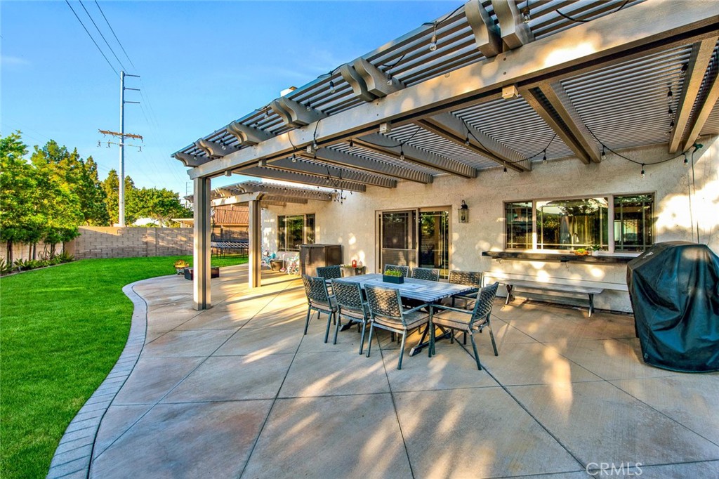 18465 Mount Kristina Street