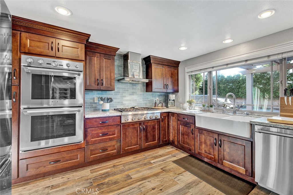 18465 Mount Kristina Street