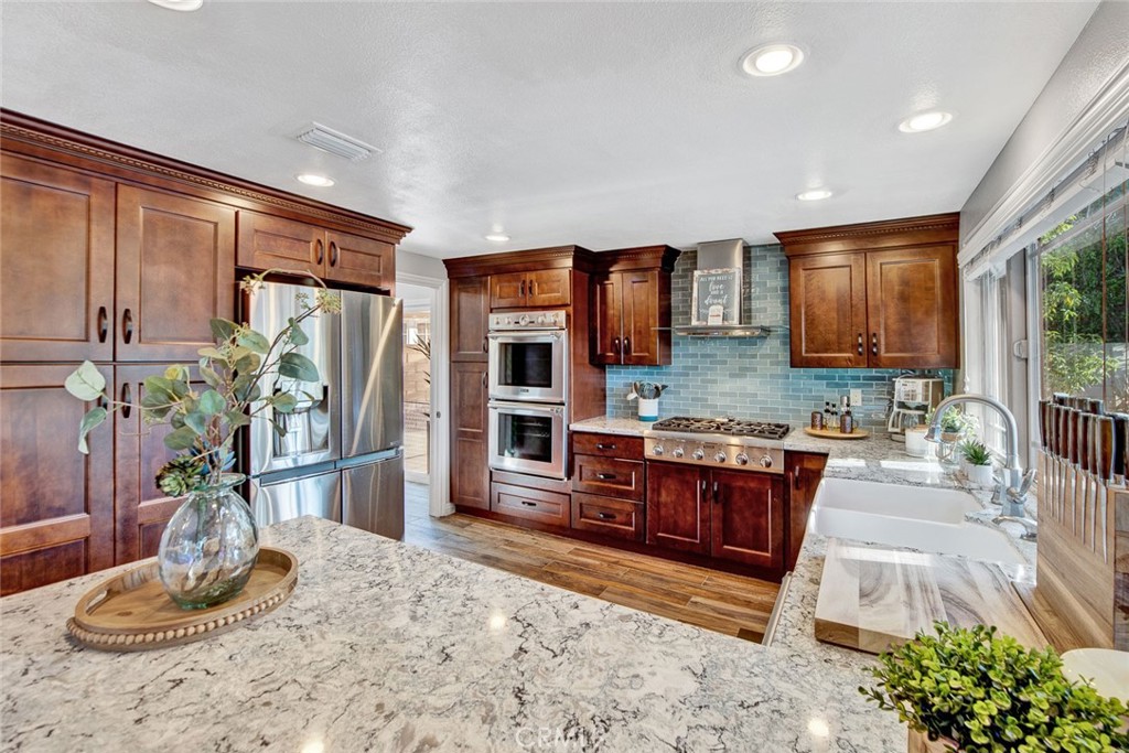 18465 Mount Kristina Street