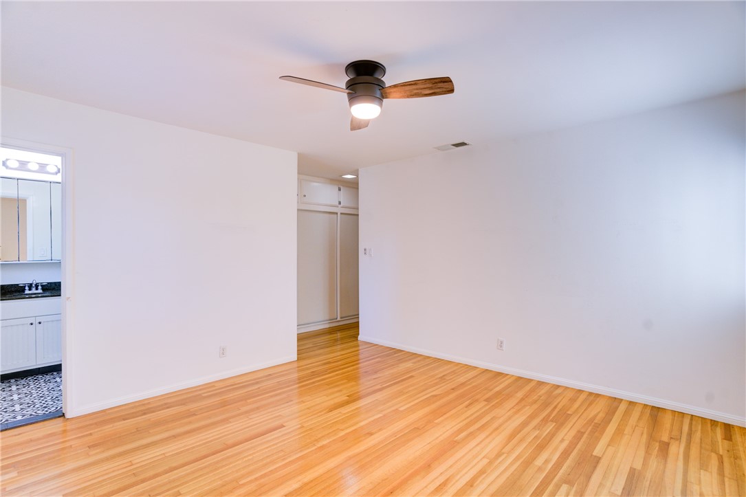 3901 E Livingston Drive 301