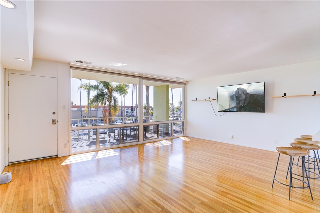 3901 E Livingston Drive 301