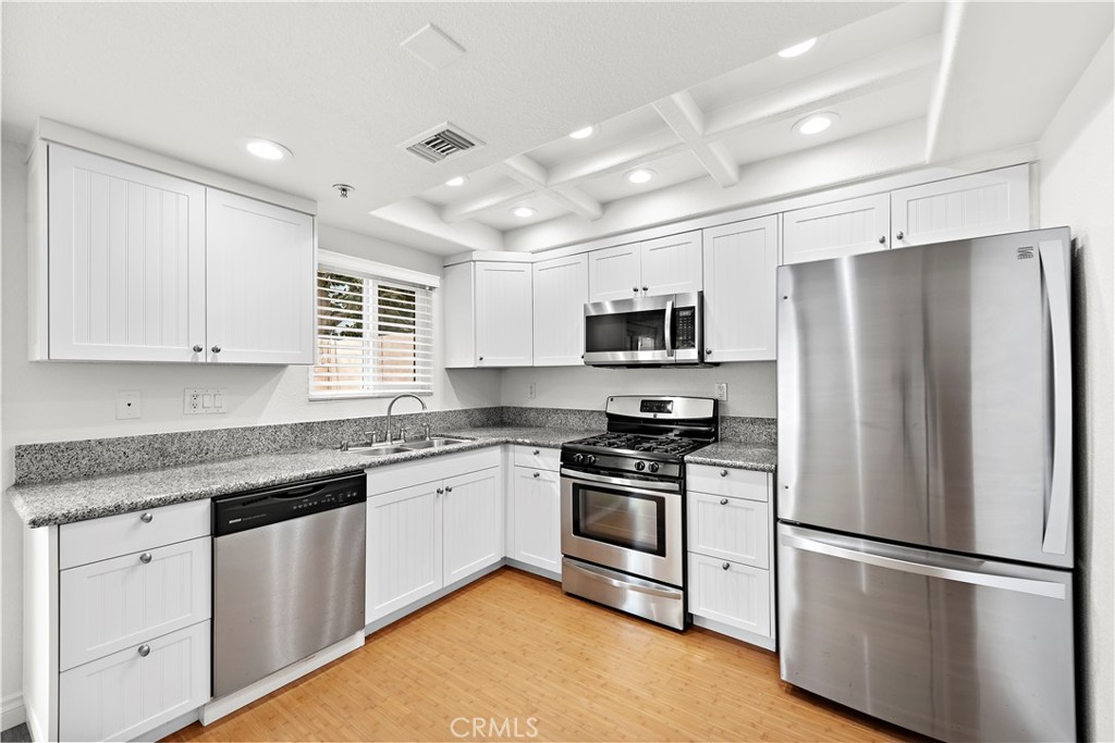 2233 Fairview Road K