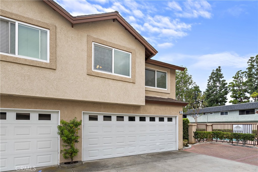 2233 Fairview Road K