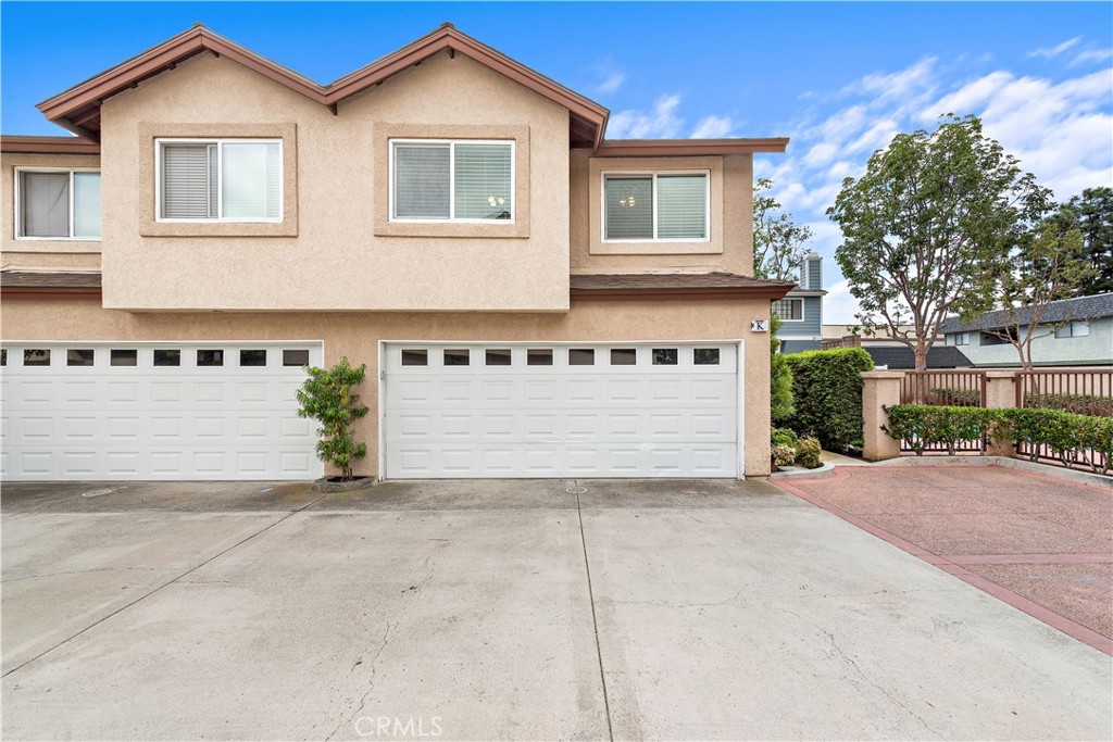 2233 Fairview Road K