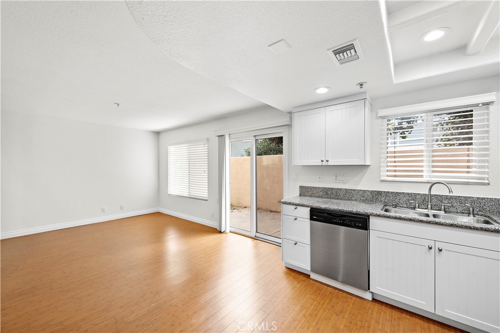 2233 Fairview Road K