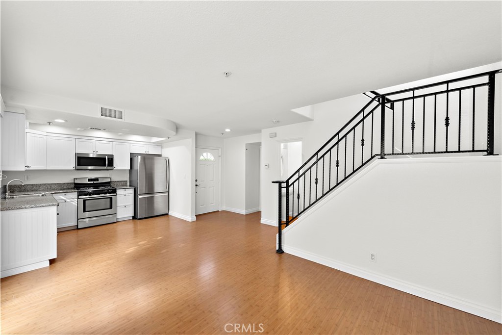 2233 Fairview Road K