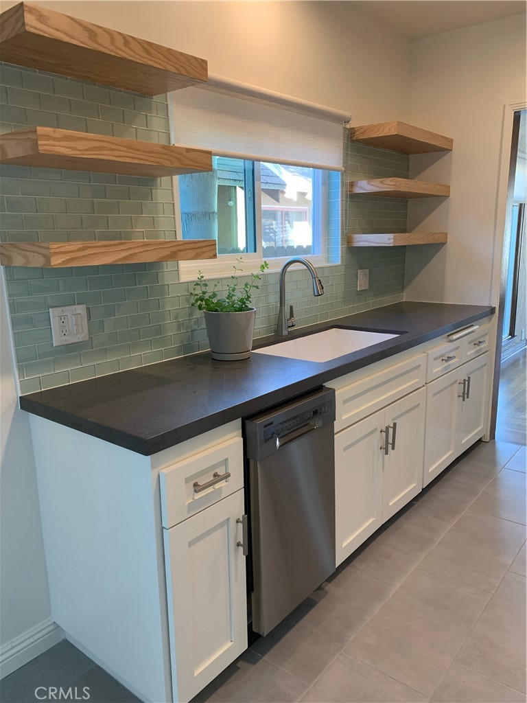 3814 E Colorado Street