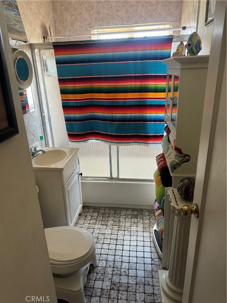 330 Avenida Cabrillo