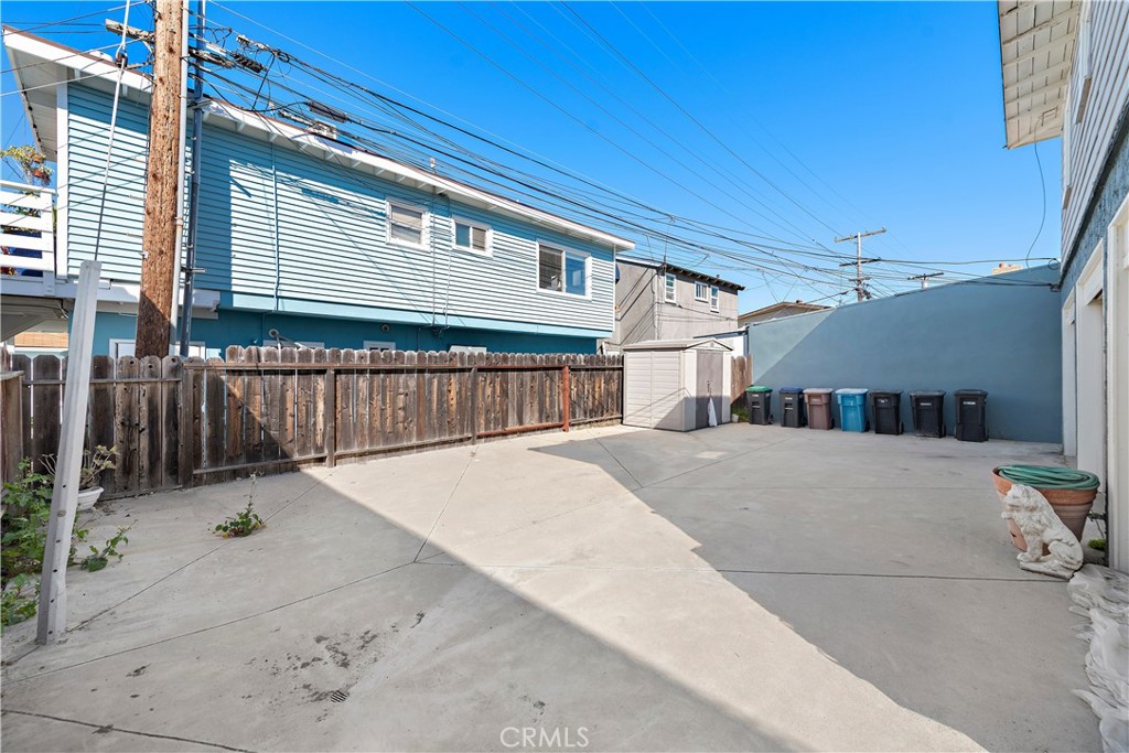 330 Avenida Cabrillo