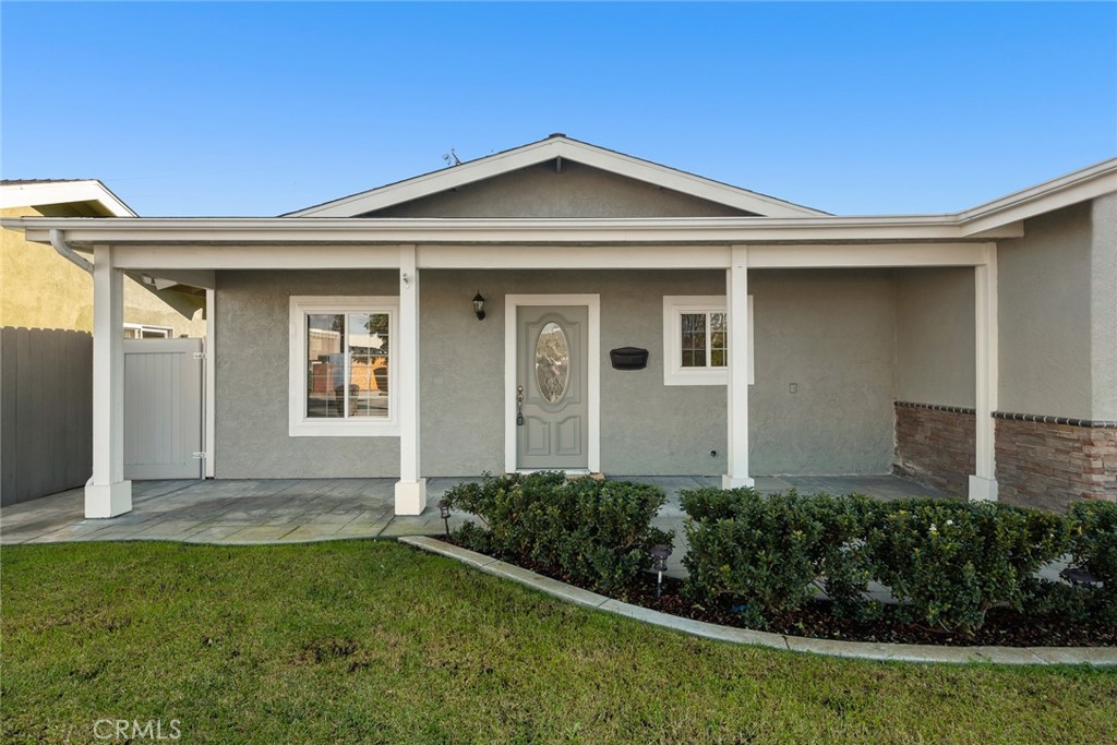 9422 Litchfield Drive