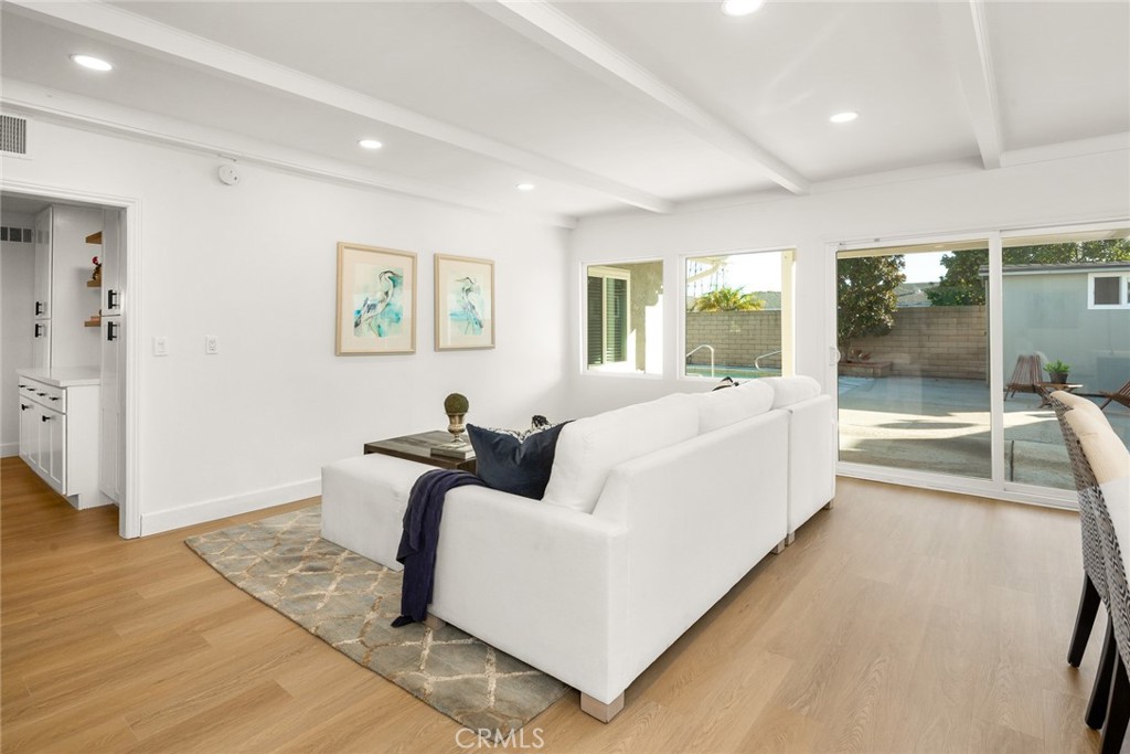 9422 Litchfield Drive