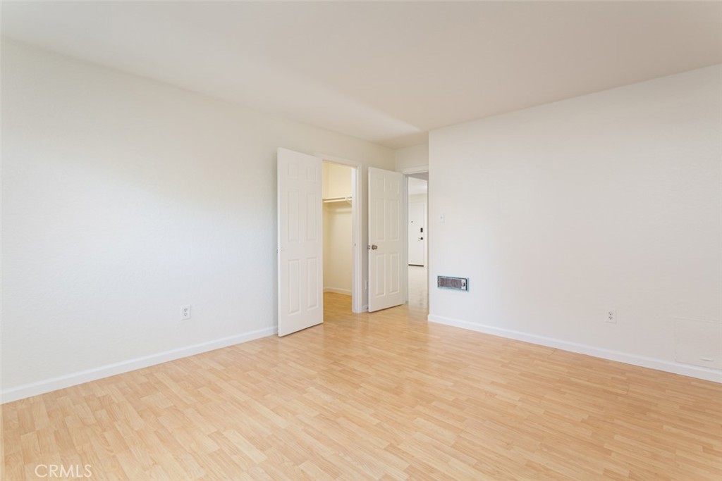 1030 W Macarthur Boulevard 59