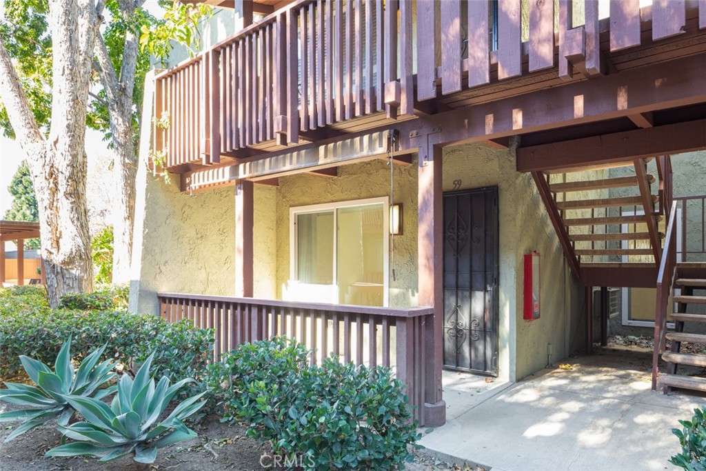 1030 W Macarthur Boulevard 59