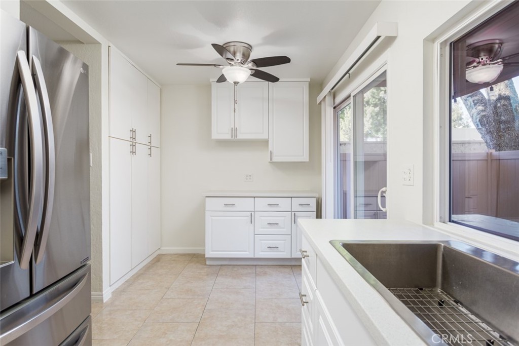 1030 W Macarthur Boulevard 59