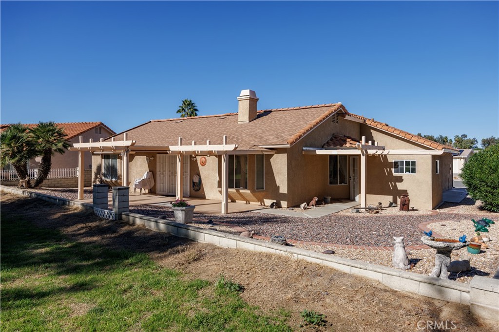 2827 Peach Tree Street