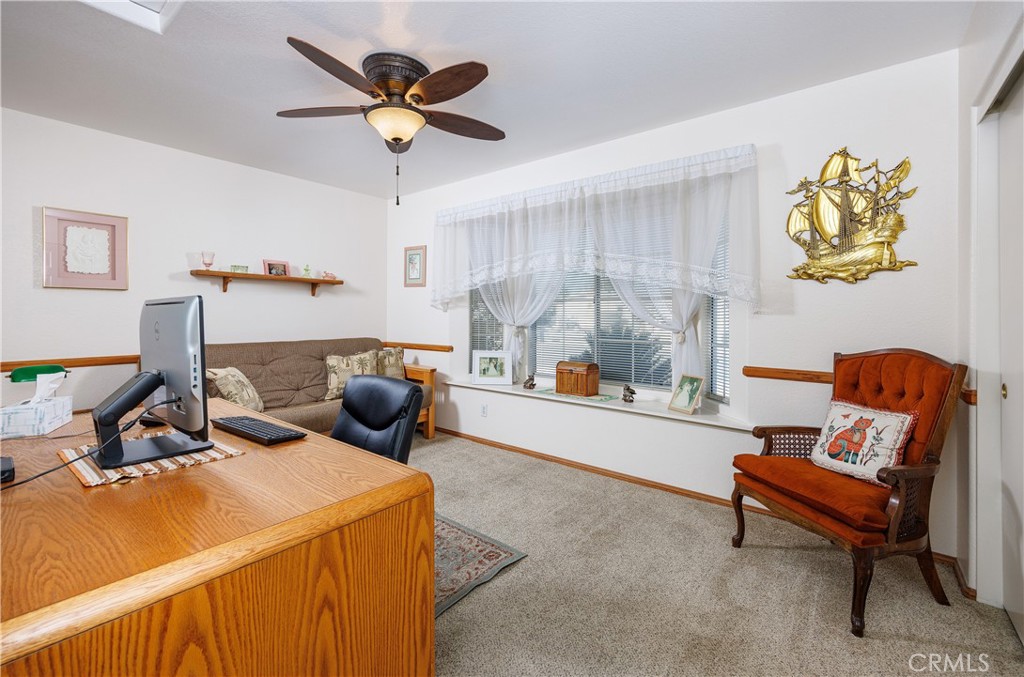 2827 Peach Tree Street