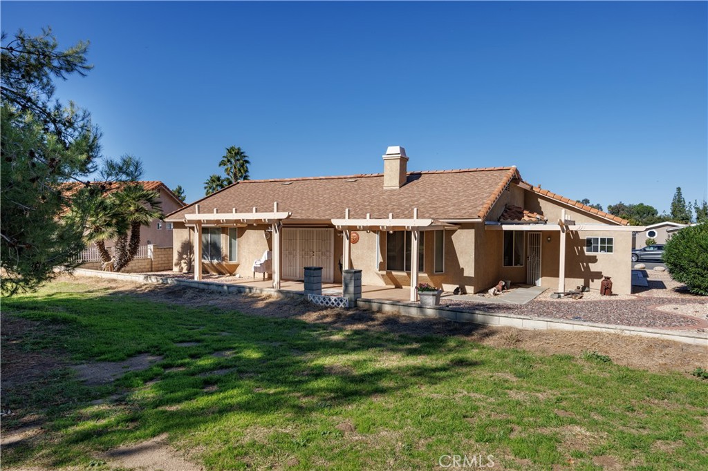 2827 Peach Tree Street