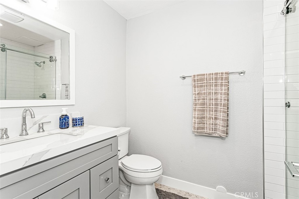 34041 Silver Lantern Street